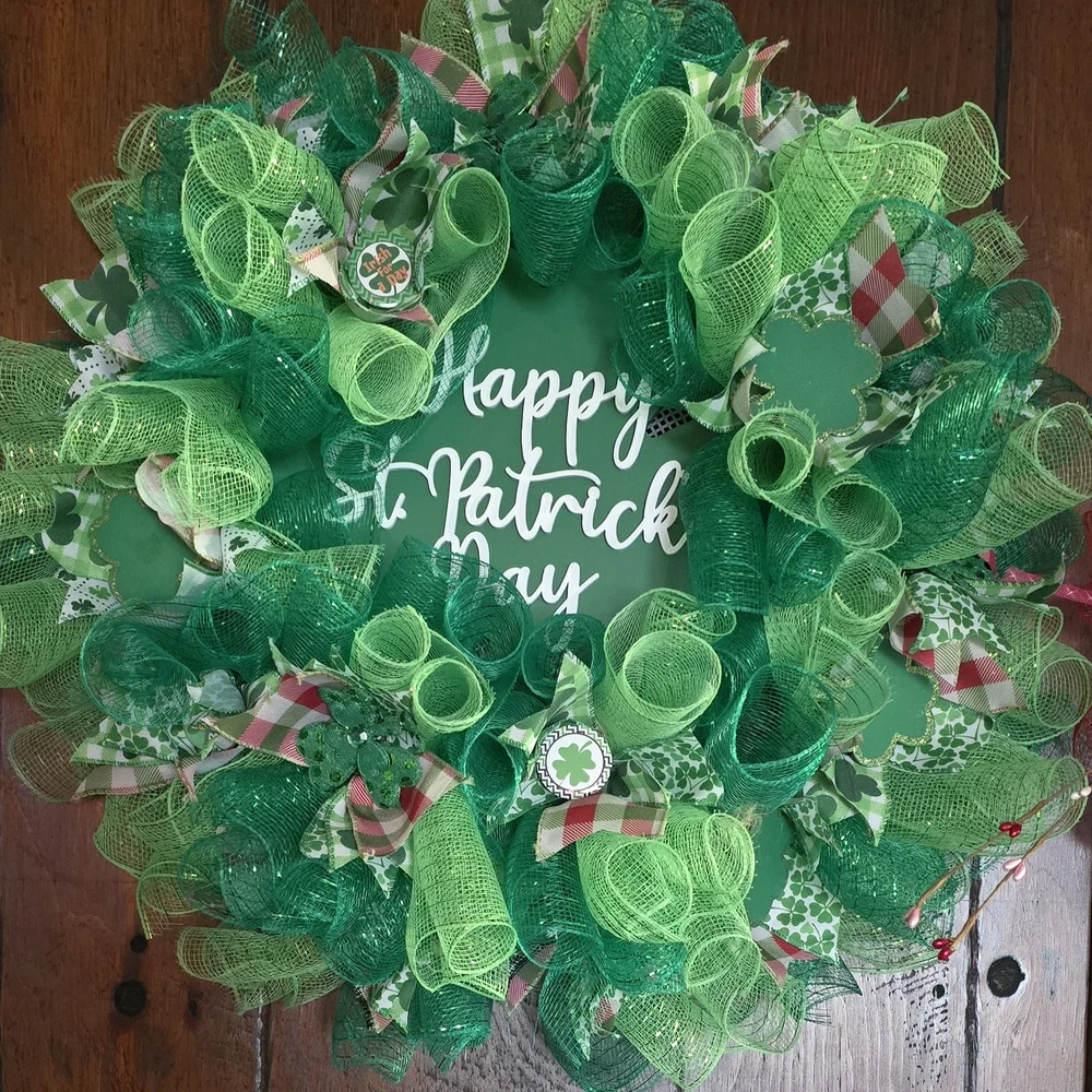 Green St. Patrick's Day Wreath